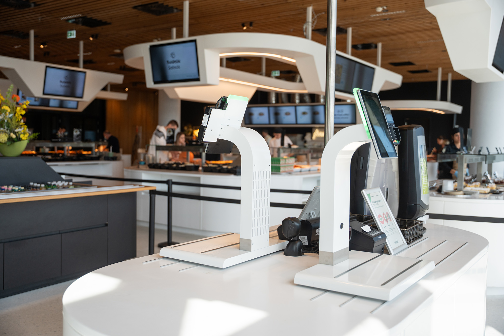 Mesterséges intelligencia alapú kasszák a Delirest étteremben